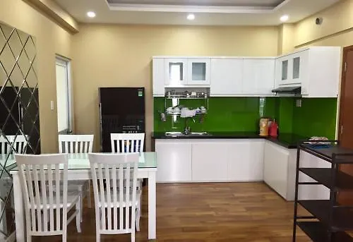 Khách sạn hẻo lánh Homestay New Life Tower Hạ Long *
