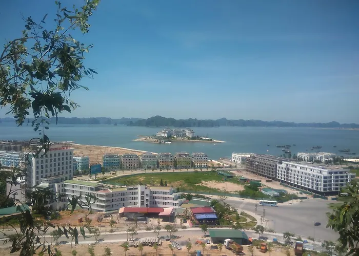 Homestay New Life Tower Hạ Long * Hạ Long
